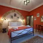 Old Town Corner Luxury Aparthotel 3*
