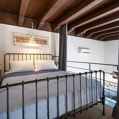 Old Town Corner Luxury