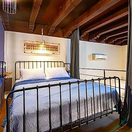 Old Town Corner Luxury 3* עיר רודוס