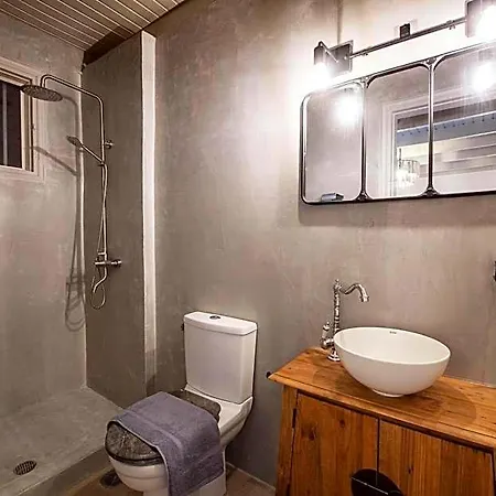 Old Town Corner Luxury מלון דירות 3*
