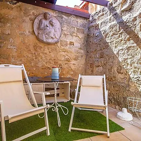 Old Town Corner Luxury 3* עיר רודוס