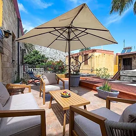 Old Town Corner Luxury מלון דירות עיר רודוס