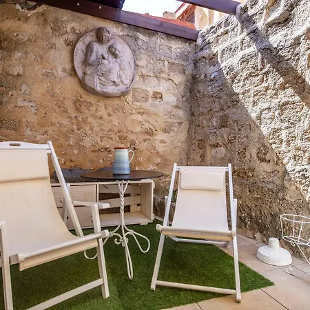 Old Town Corner Luxury