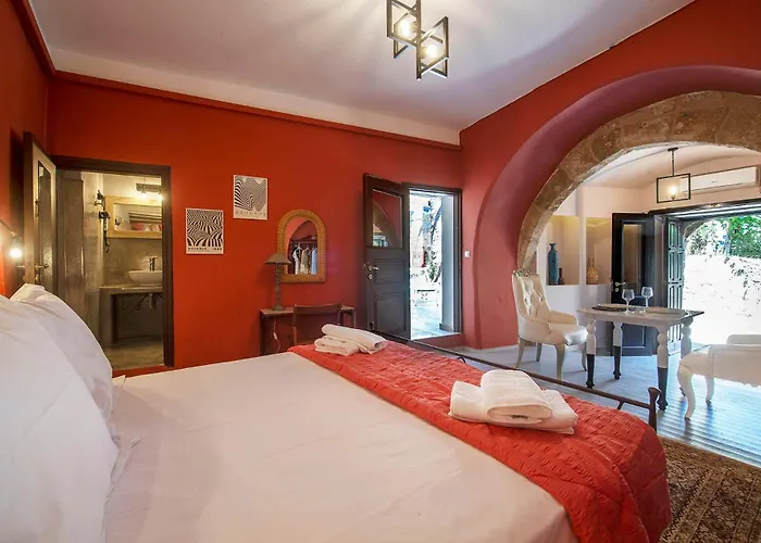 Old Town Corner Luxury Apartahotel Rhodes City