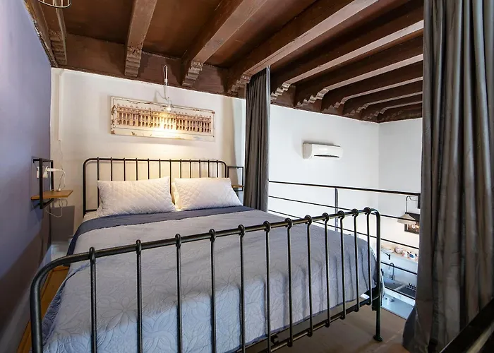 Old Town Corner Luxury